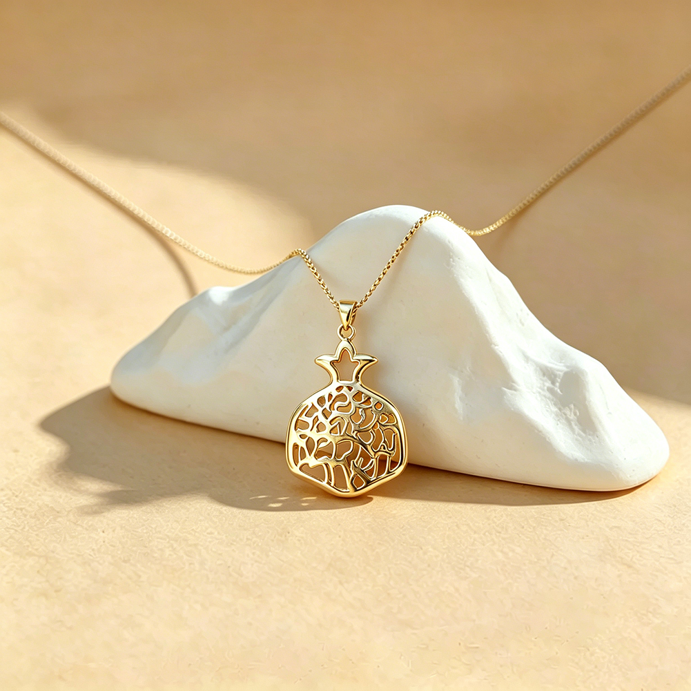 Collier grenade Shema Israël doré