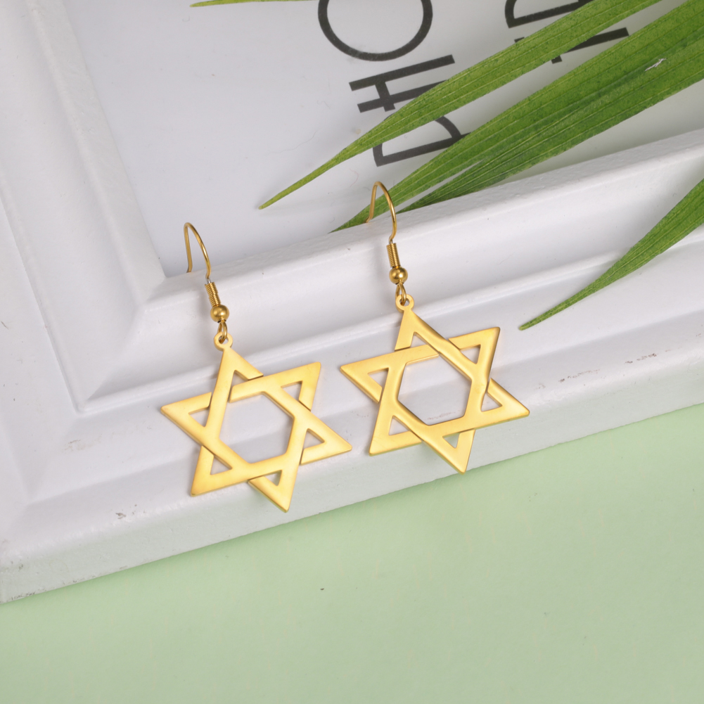 Boucles d’oreilles Magen David creuses dorées