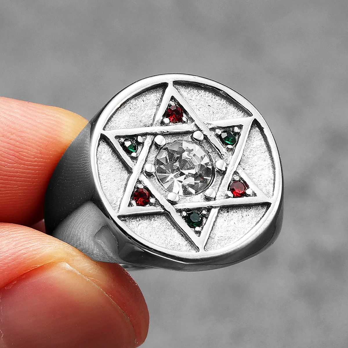 Bague Magen David dorée – Chevalière sertie – Image 3